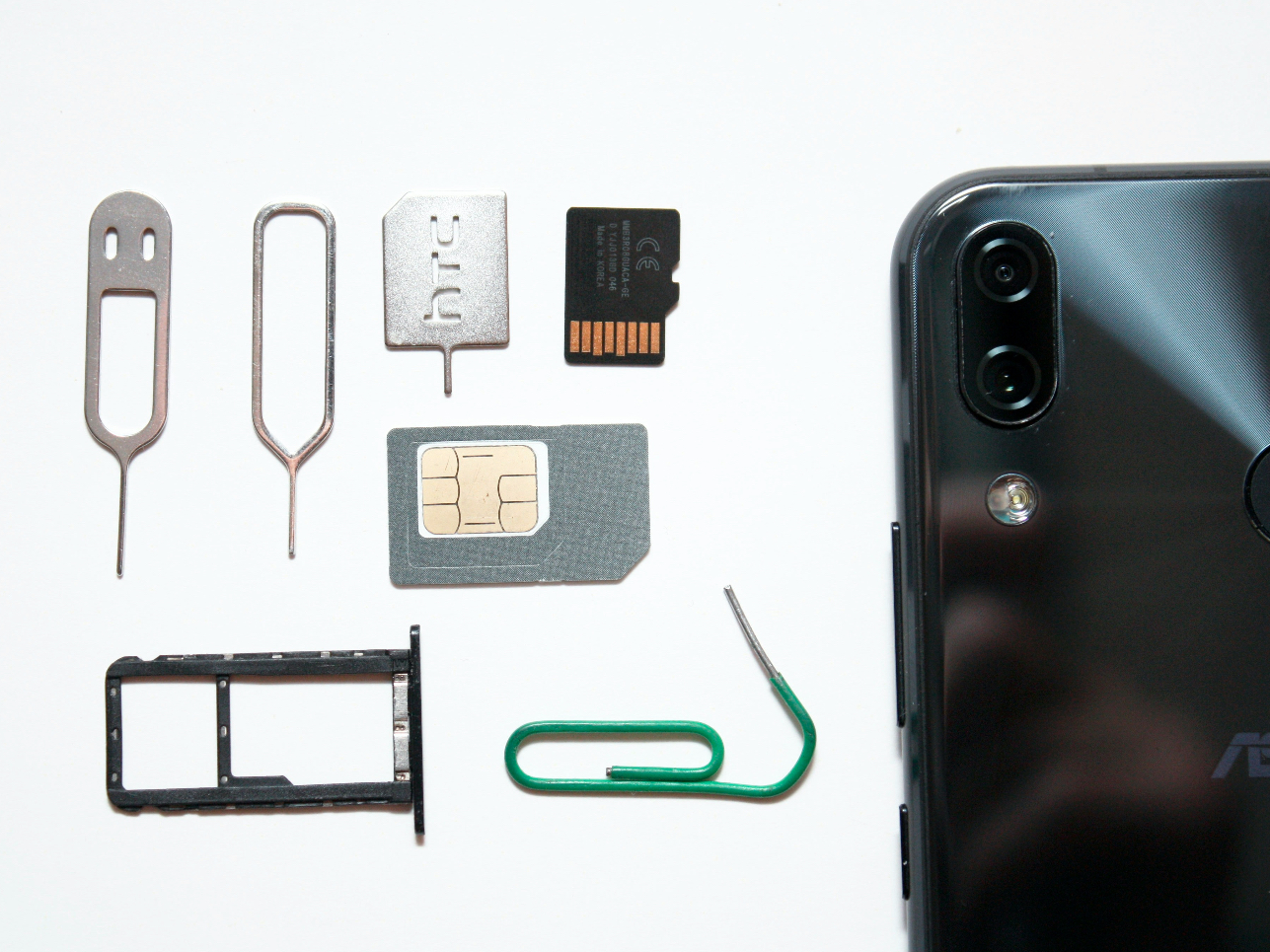 Using WhatsApp without SIM card